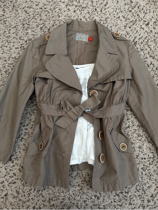 hinge Jackets & Blazers - Vintage Hinge Taupe Women's Trench Jacket with Waist Tie